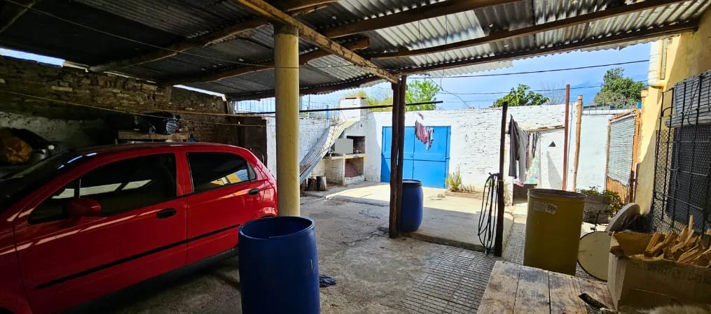 Casa de 2 dormitorios en General Luna y Andresito — foto 8