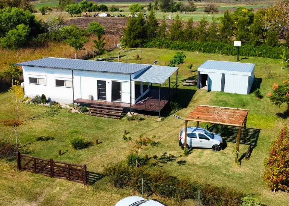 Casa de 2 dormitorios con terreno de 1.850 m²